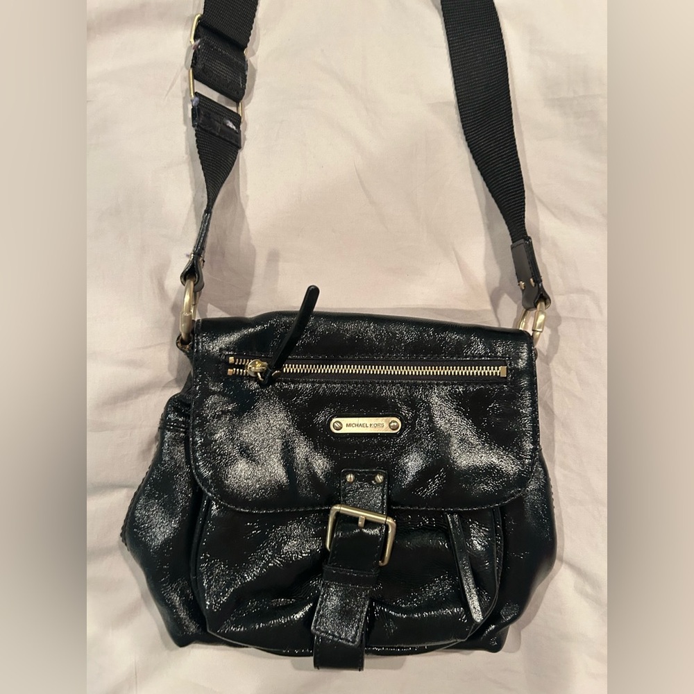 Michael Kors Patent Leather crossbody / shoulder  bag